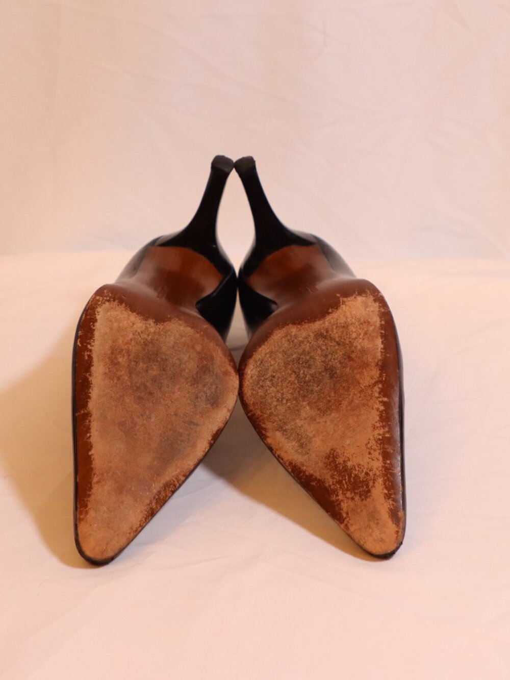 Classic Black Ralph Lauren Size 9 Heels - Picture 7 of 7